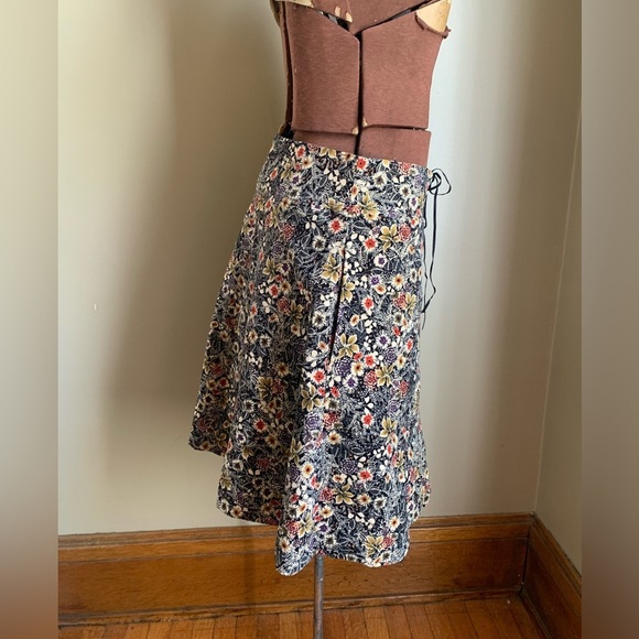 Edme & esyllte skirt, floral velvet like skirt Anthropologie fall dark academia - Picture 5 of 9